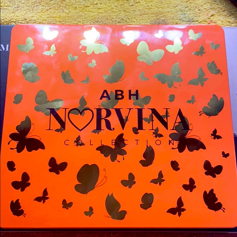 ABH Nirvana Pro Pigment Palette Volume 3